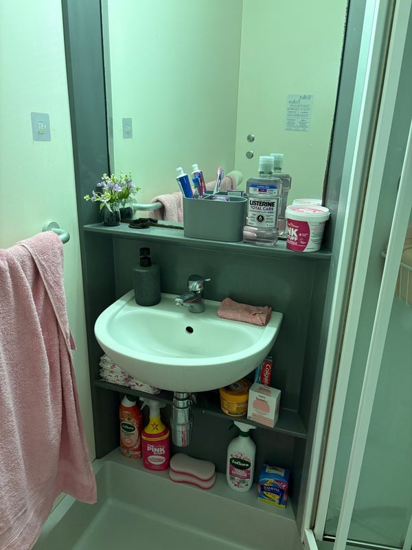 Room Lebus Street in Greater London