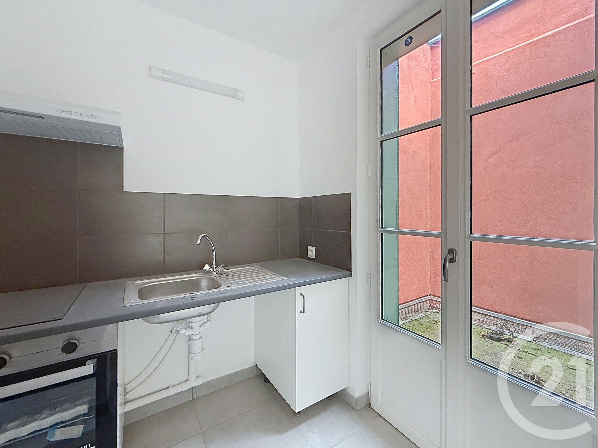 Flat Boulevard Danton in Troyes
