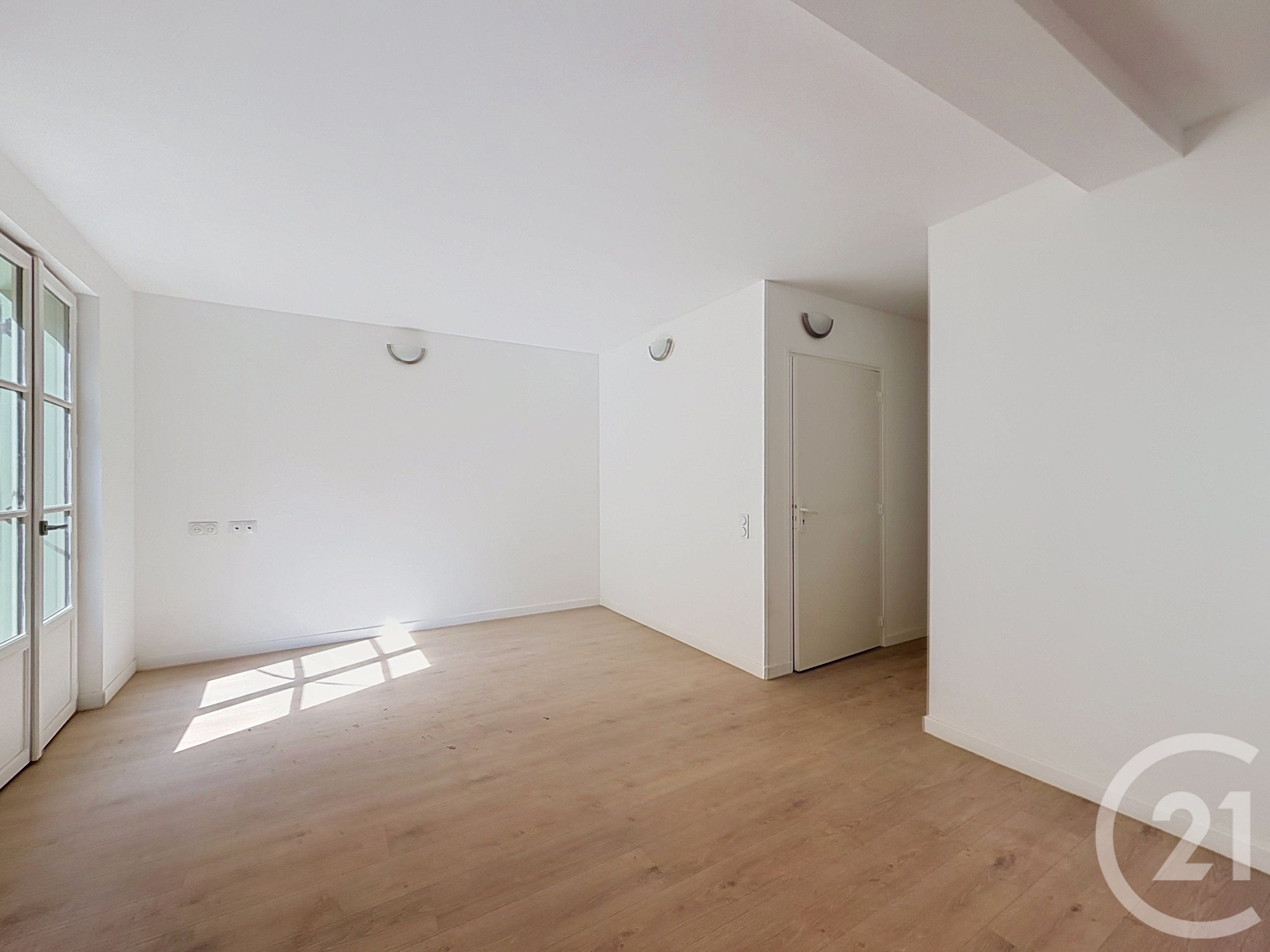 Flat Boulevard Danton in Troyes