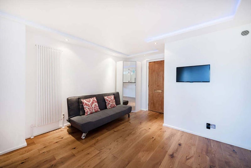 Room Lisson Grove in City of Westminster