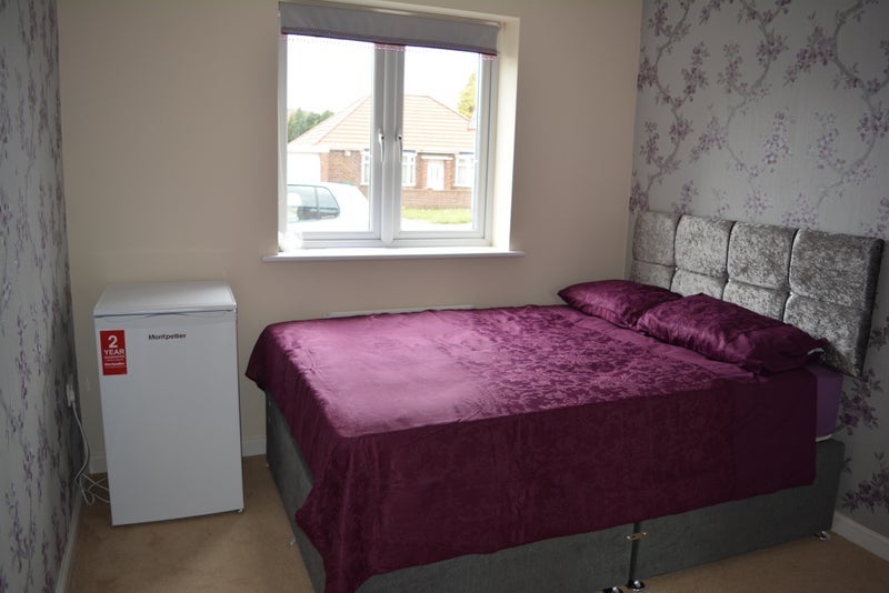 Room Humberstone Lane in Leicester