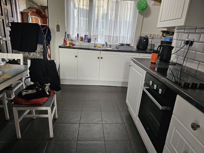 Room Thirlmere Avenue in Padiham
