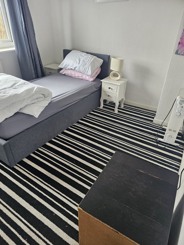 Room Thirlmere Avenue in Padiham