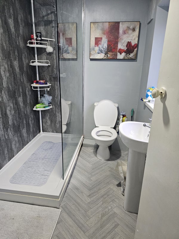 Room Thirlmere Avenue in Padiham