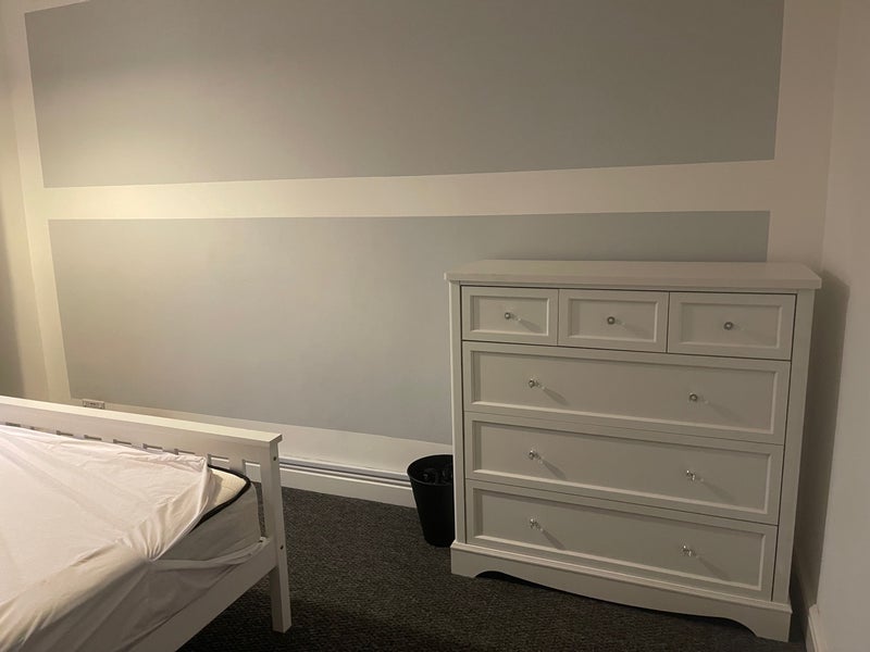 Room Deanswood Park in Livingston