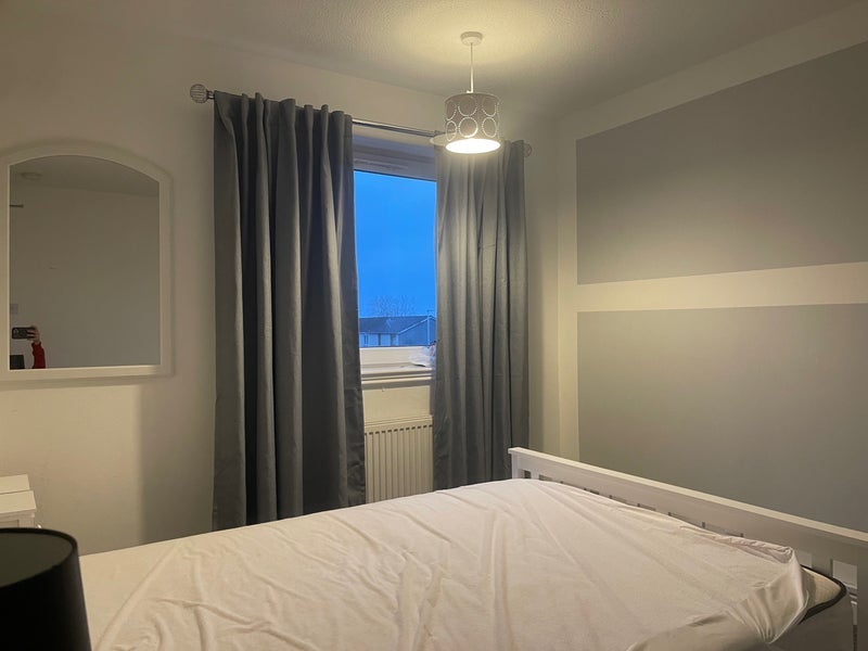 Room Deanswood Park in Livingston