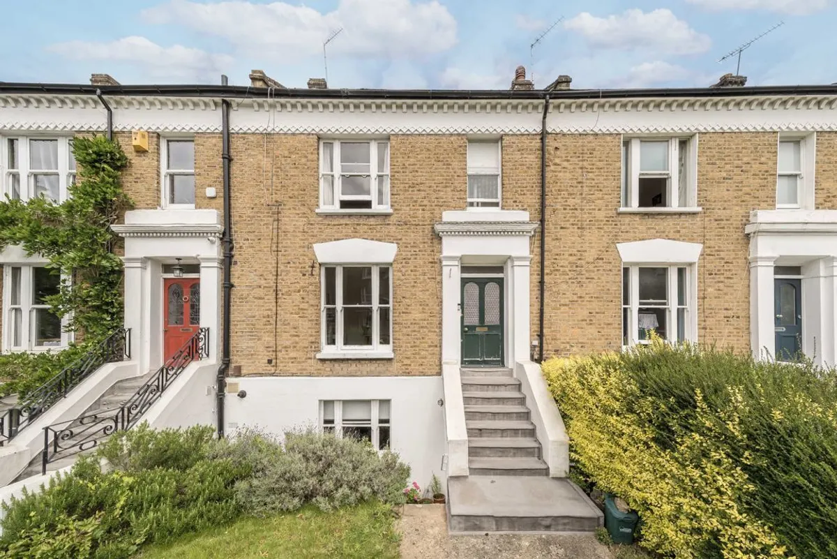 Flat The Grove in Greater London