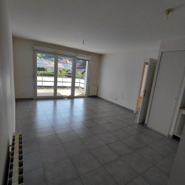 Flat Chemin de Champey in Vaulnaveys-le-Haut