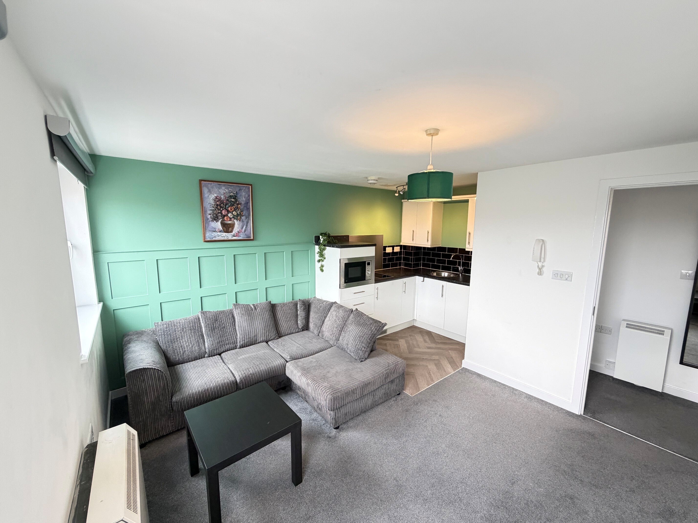 Flat Anglesea Terrace in Southampton