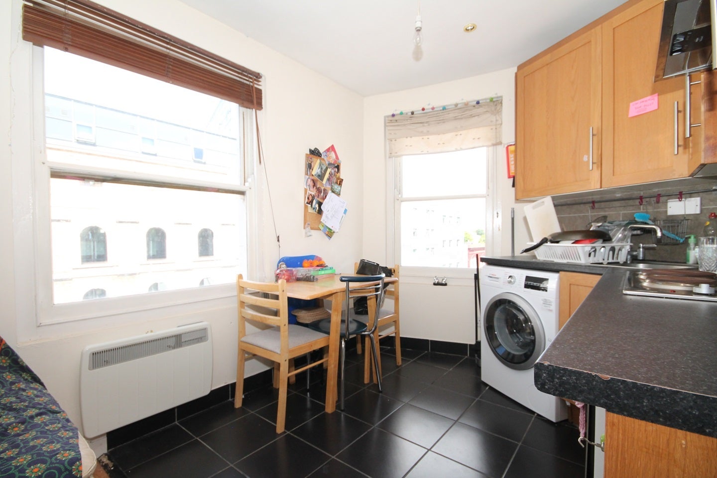 Flat Caledonian Road in Greater London