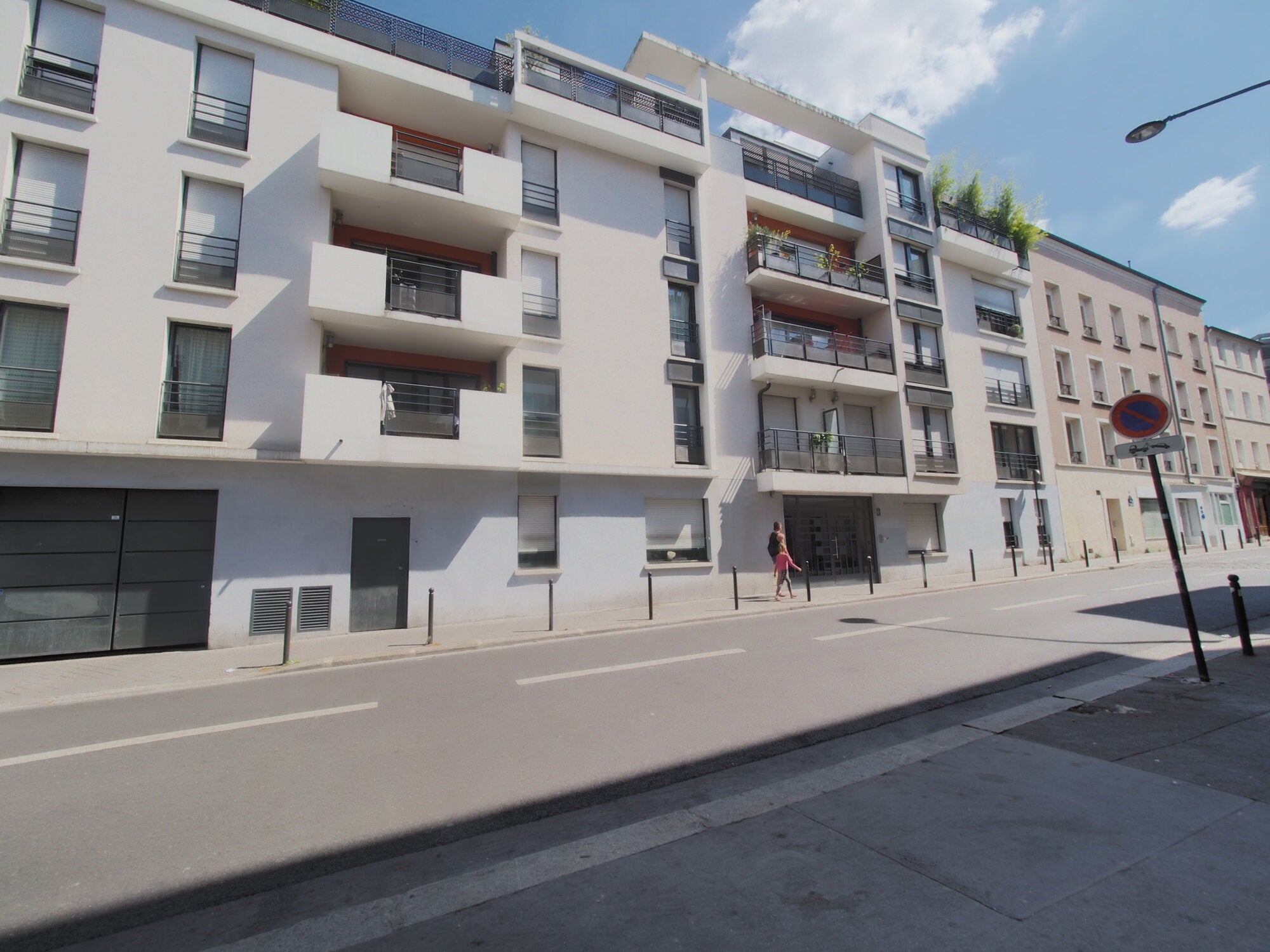 Flat Rue Pixérécourt in Paris