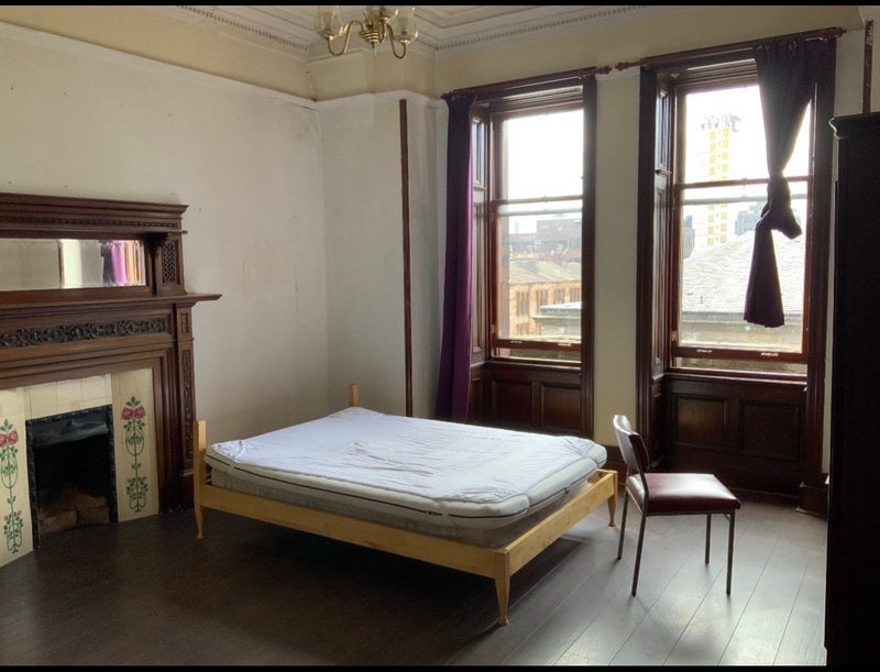 Room Sauchiehall Street in Glasgow