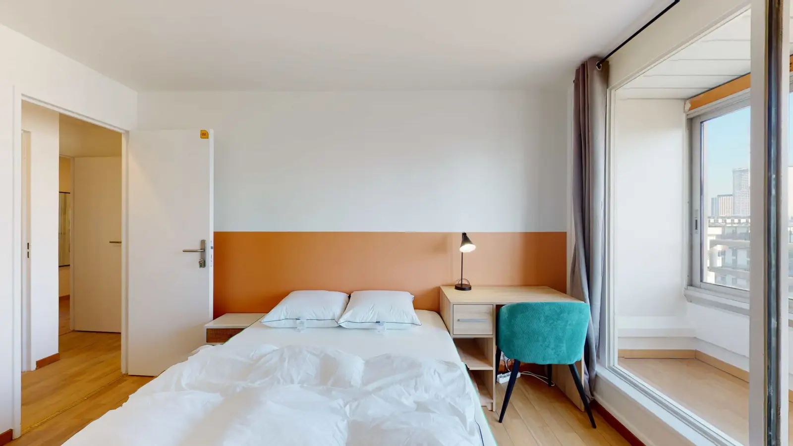 Room Esplanade Charles de Gaulle in Nanterre