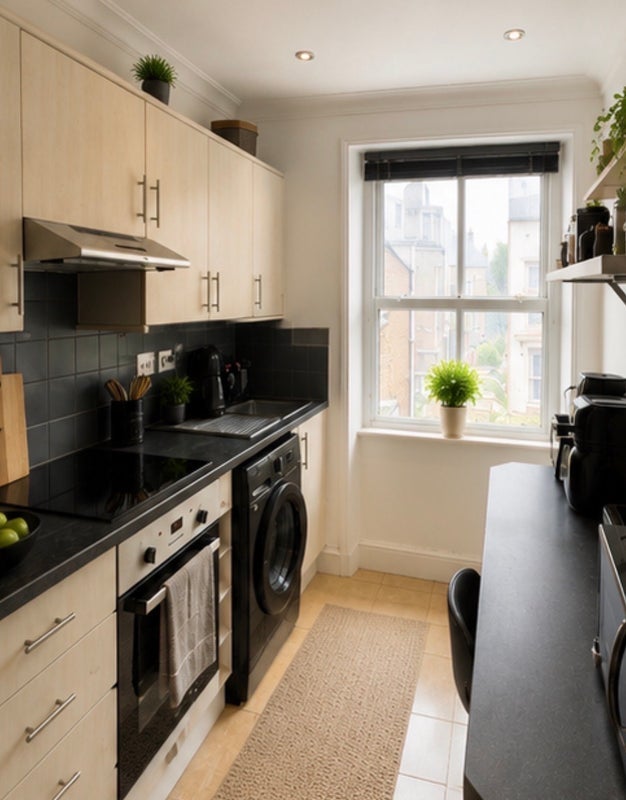 Room Cambridge Gardens in Greater London
