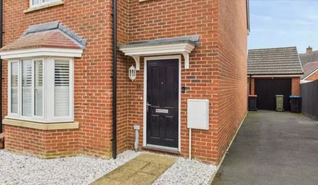 House Curacao Crescent in Milton Keynes