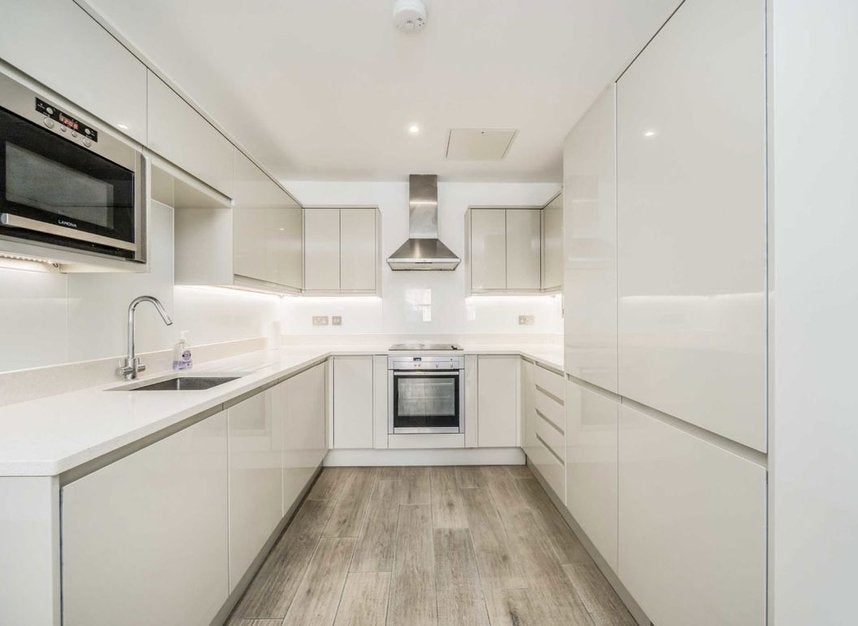 Flat King Street in Greater London