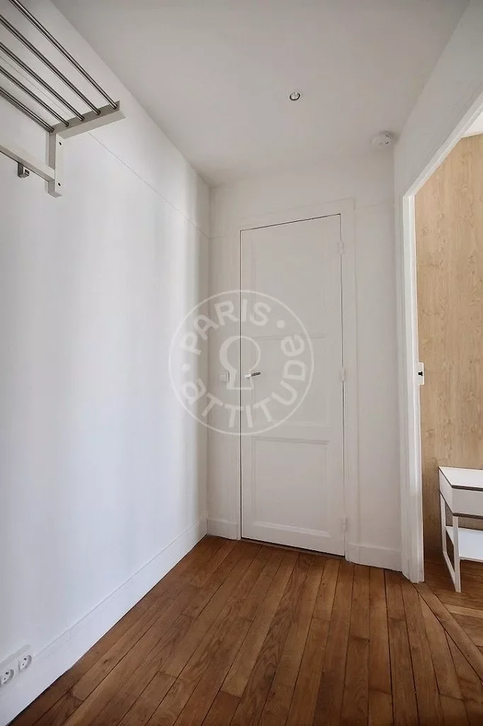 Flat Rue Tiphaine in Paris