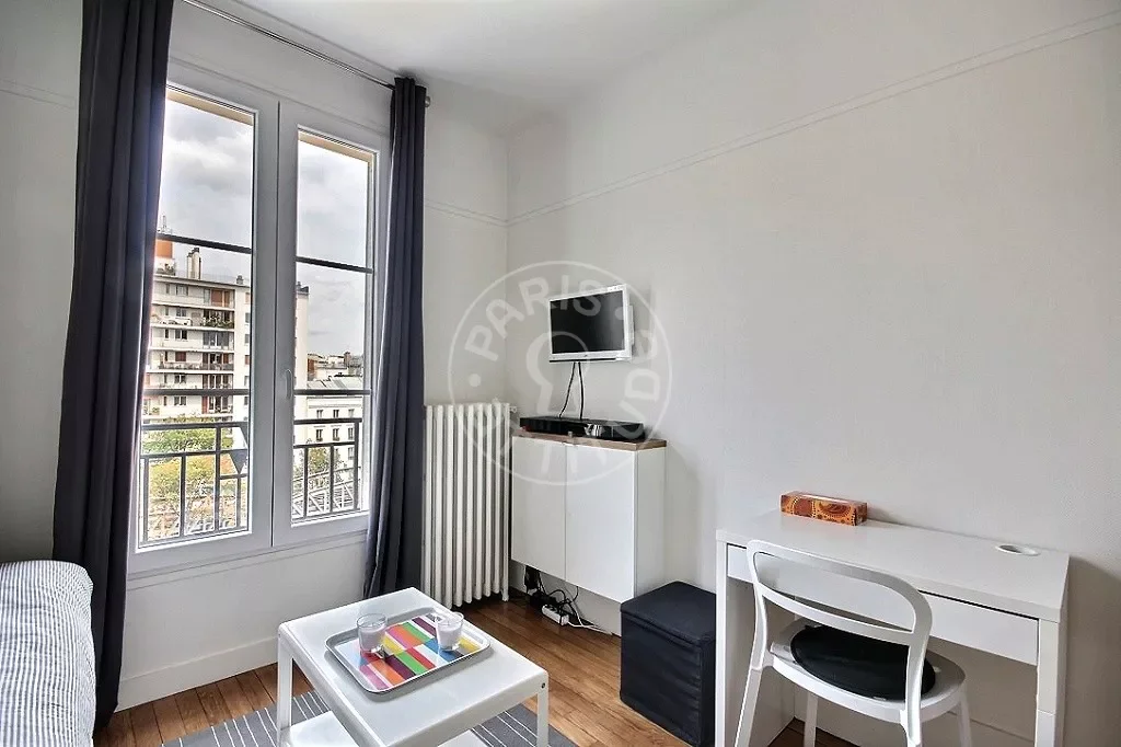 Flat Rue Tiphaine in Paris