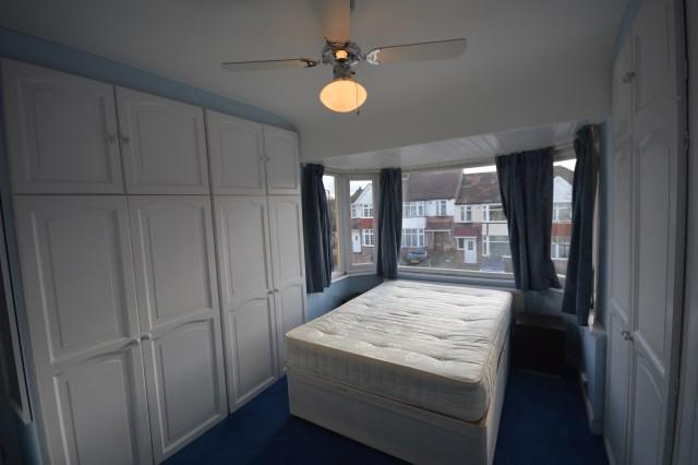 House Rydal Crescent in Greater London