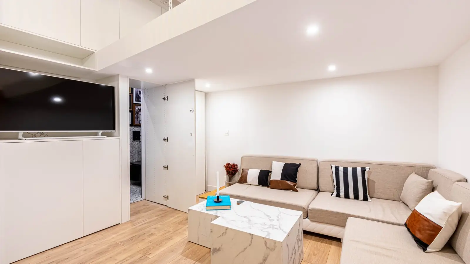 Appartement Rue Sainte-Croix de la Bretonnerie à Paris