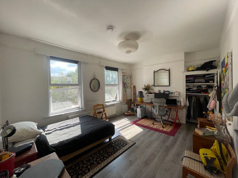 Room St Donatt's Road in Greater London