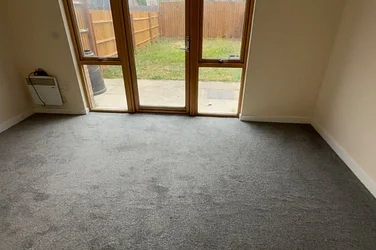 Flat Wivenhoe Road in Greater London