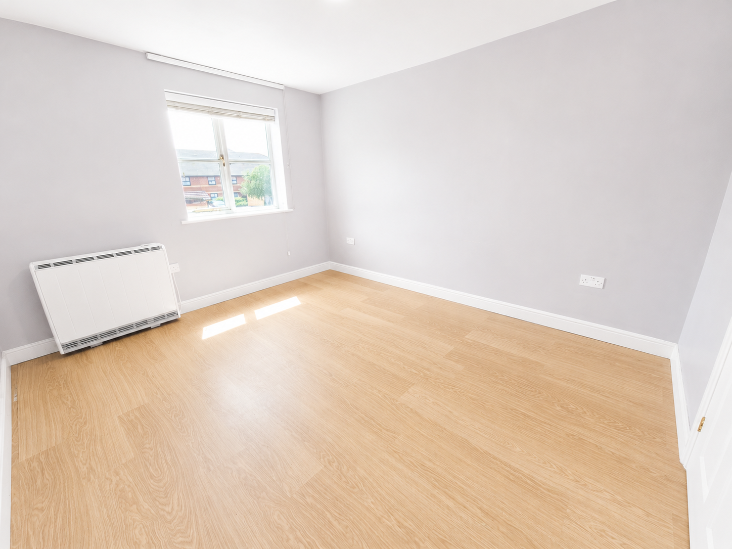 Flat Howard Road in South Ockendon