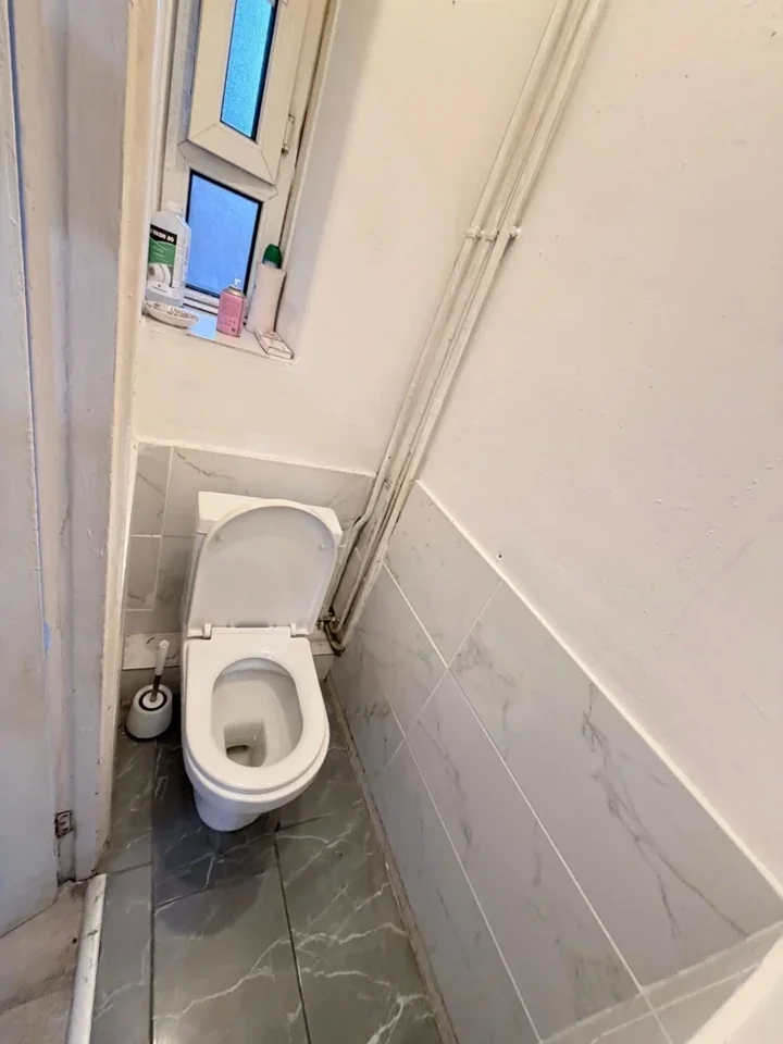 Room Chicksand Street in Greater London