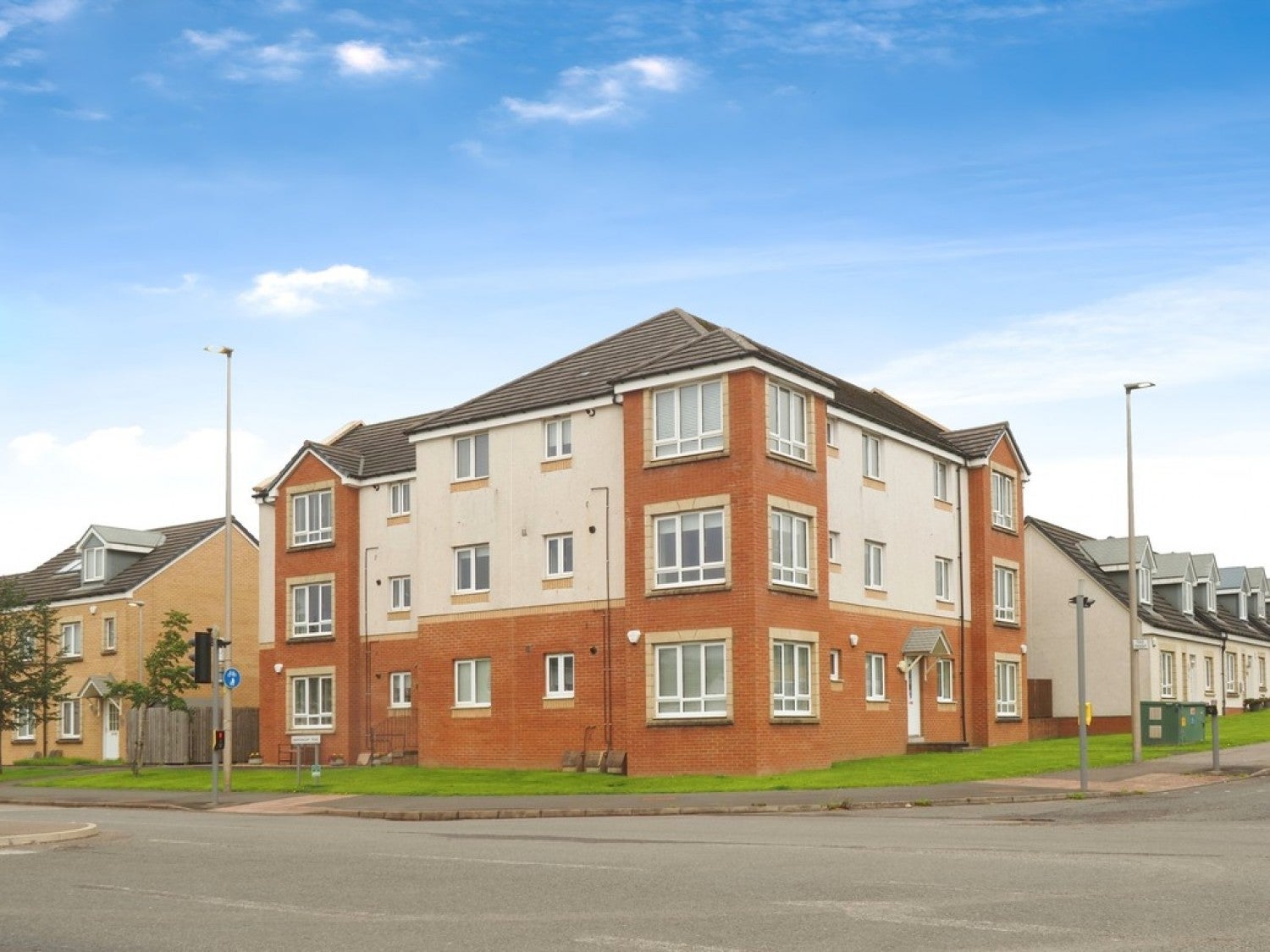Flat Forge Crescent in Bishopton
