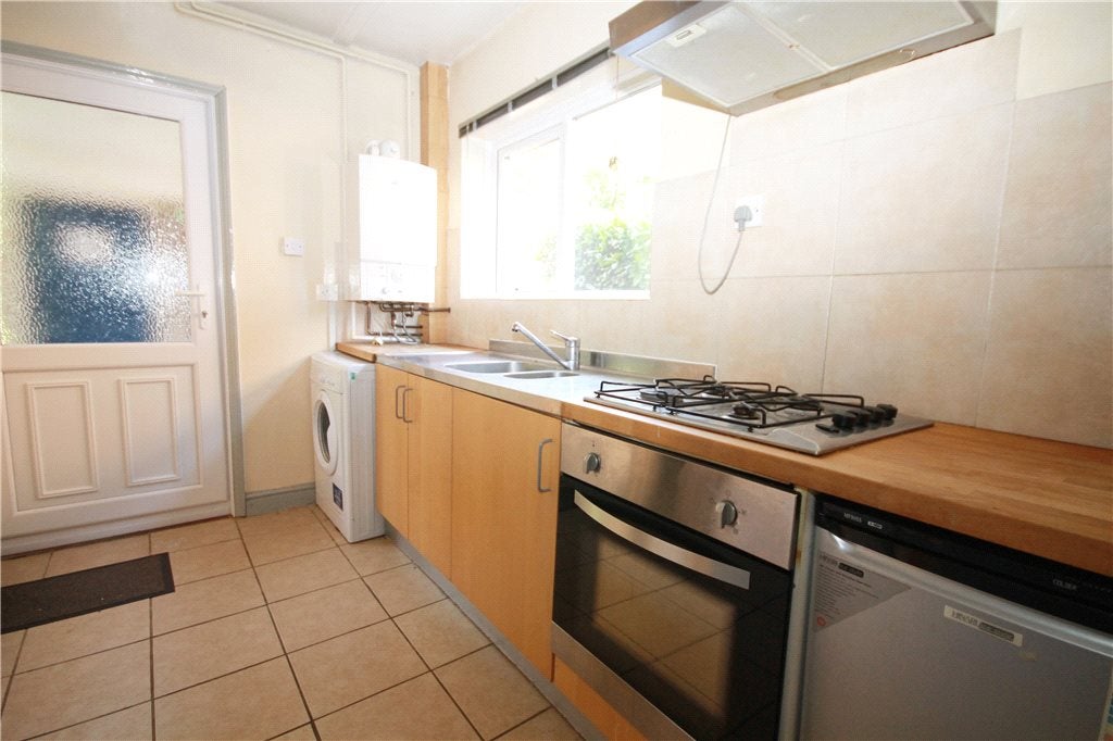 Flat Spring Rise in Borough of Runnymede
