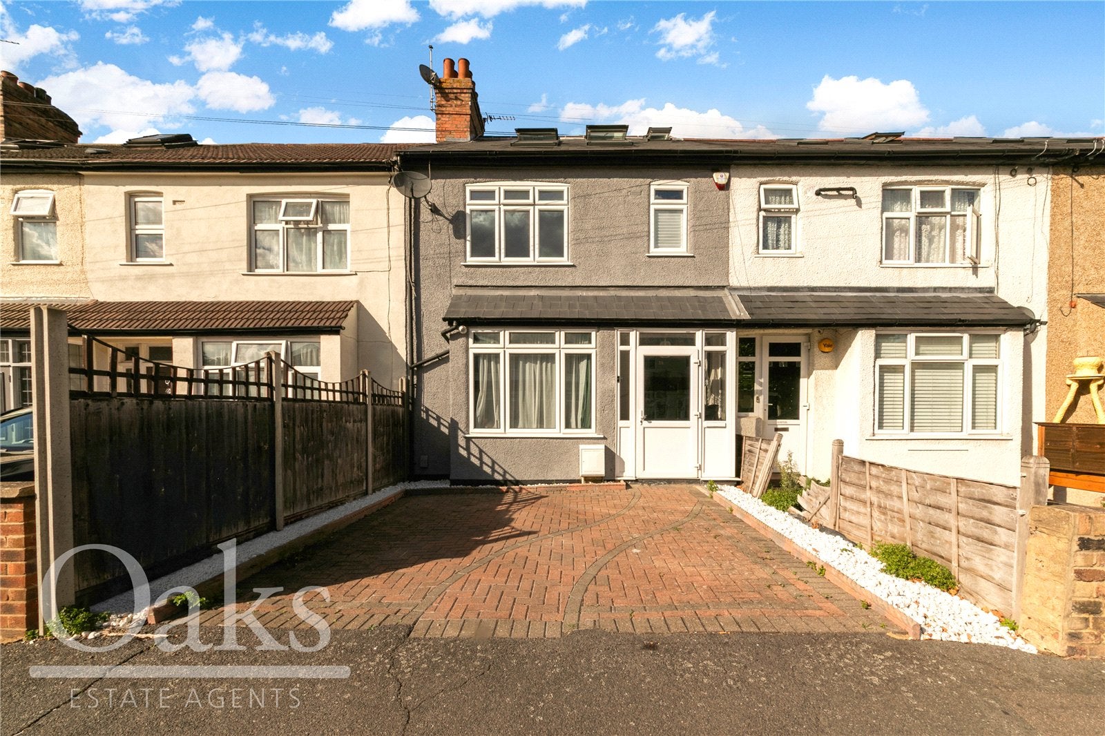 House Eveline Road in Greater London