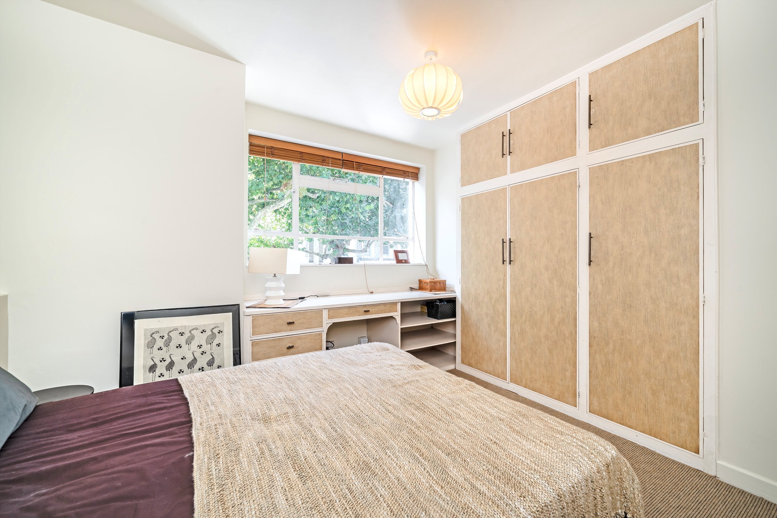 Flat Philbeach Gardens in Greater London