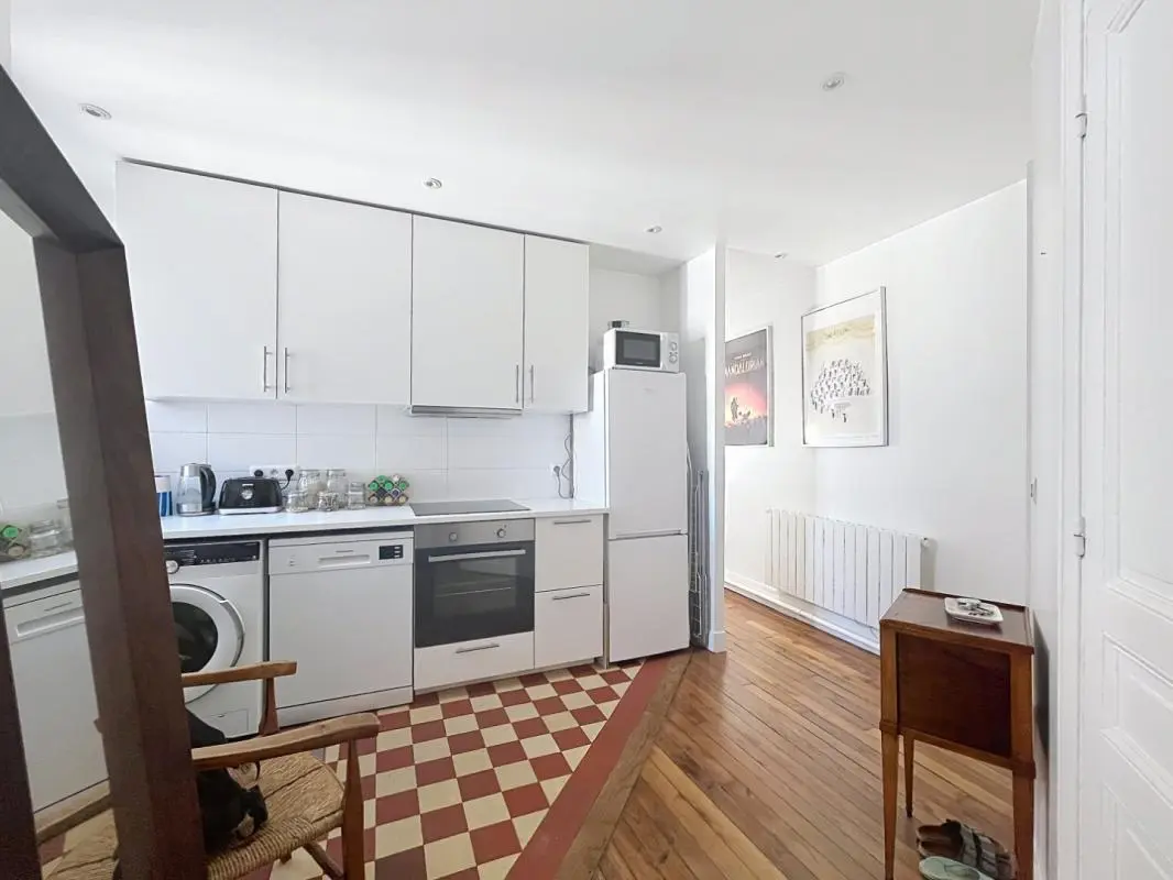 Appartement Rue de l'Amiral Roussin à Paris