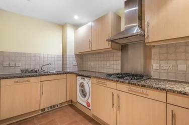 Flat Rotherhithe Street in Greater London