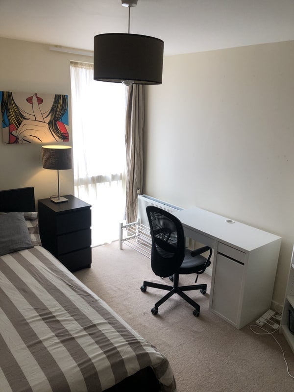 Room Albert Road in Greater London