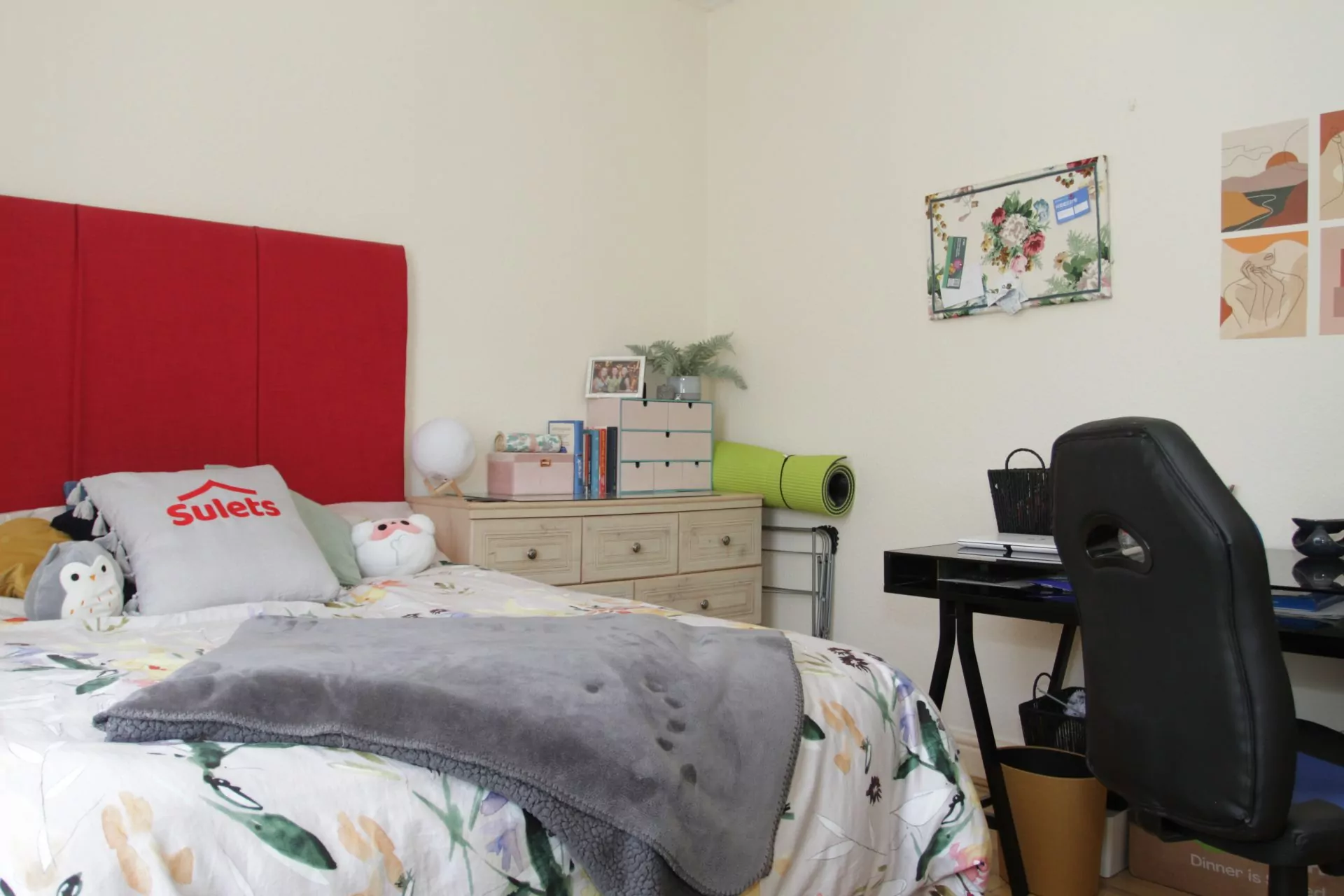 Room Grasmere Street in Leicester