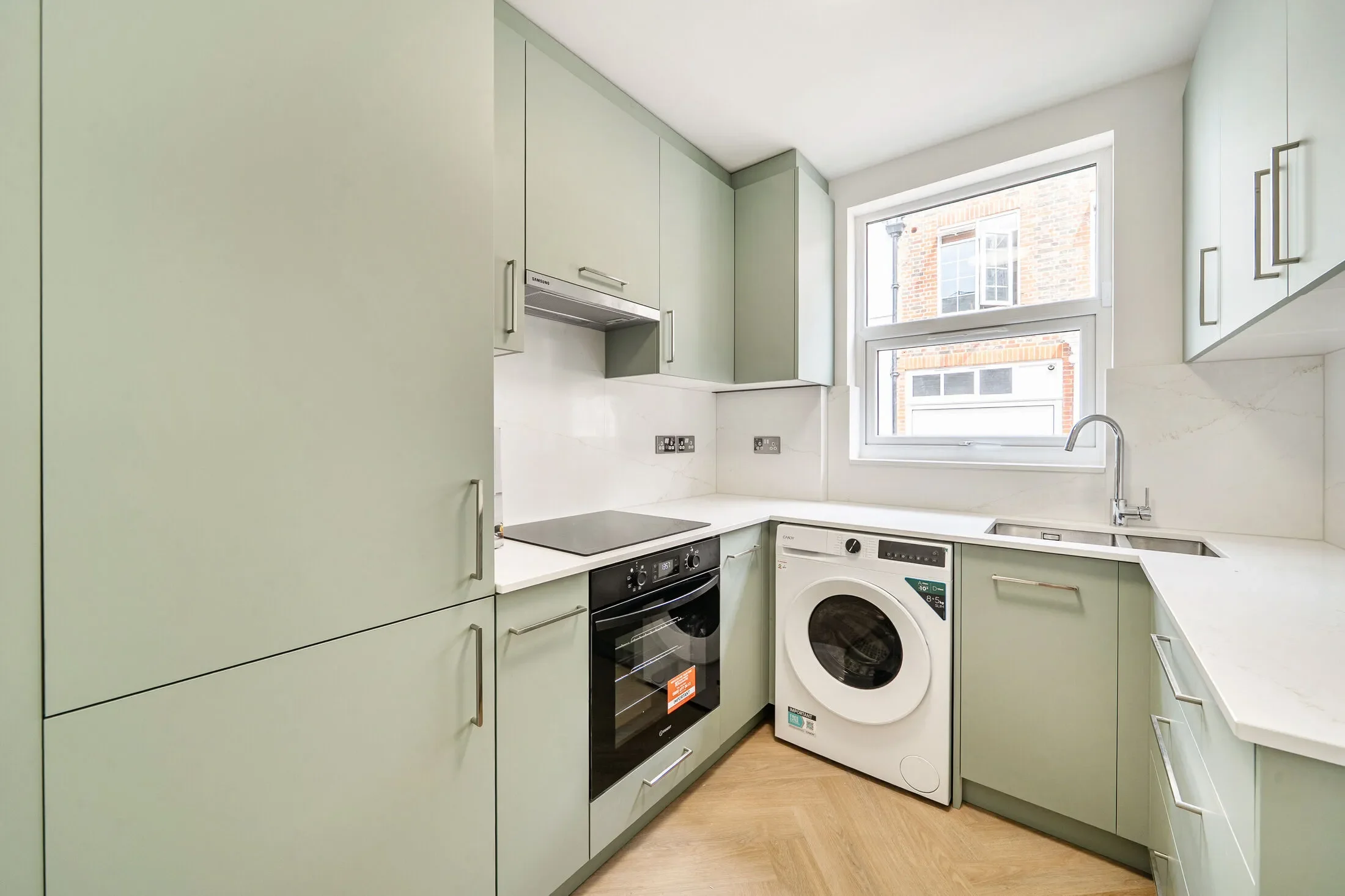 Flat Stanhope Gardens in Greater London