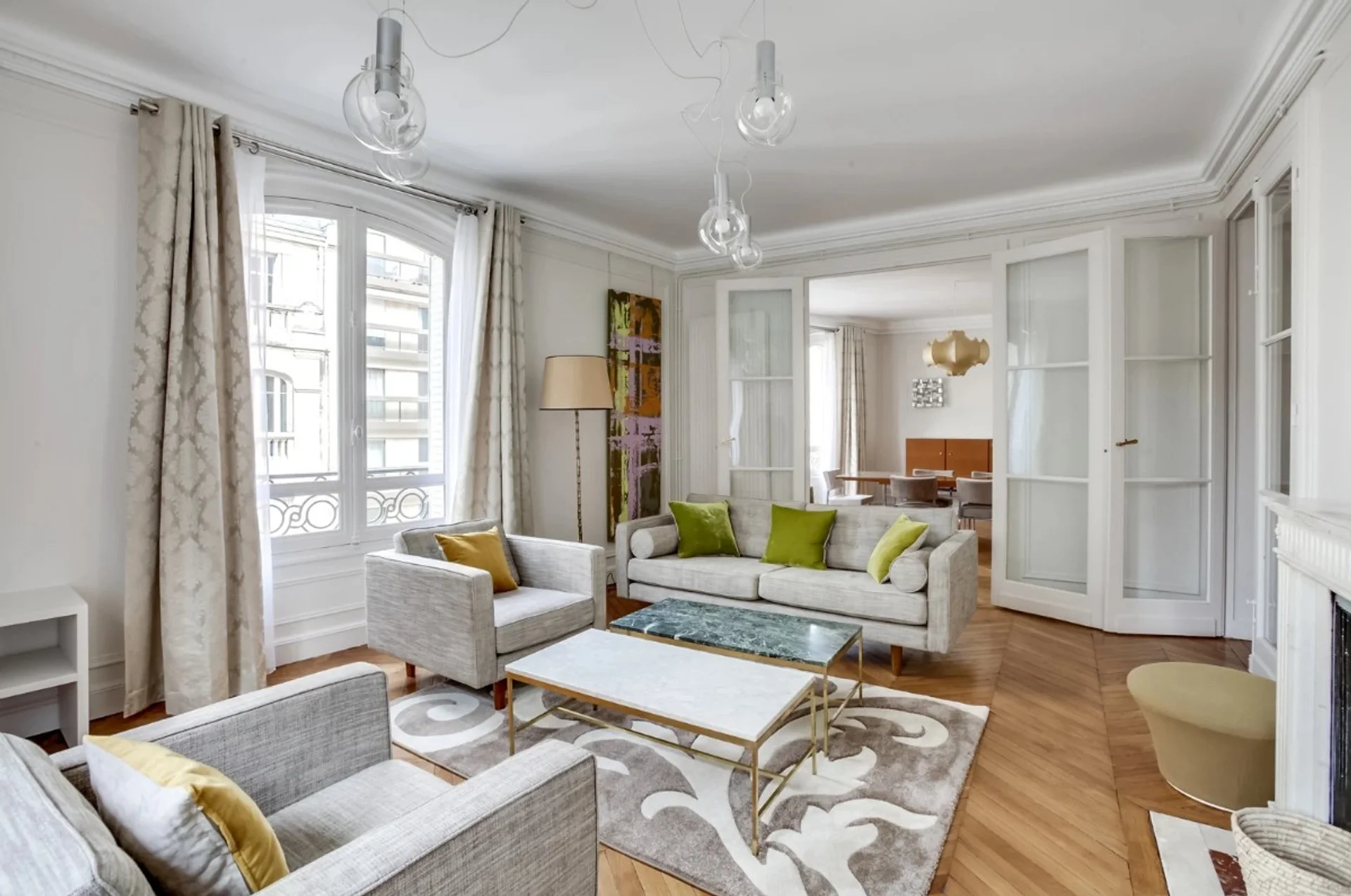 Appartement Rue Jean de La Fontaine à Paris