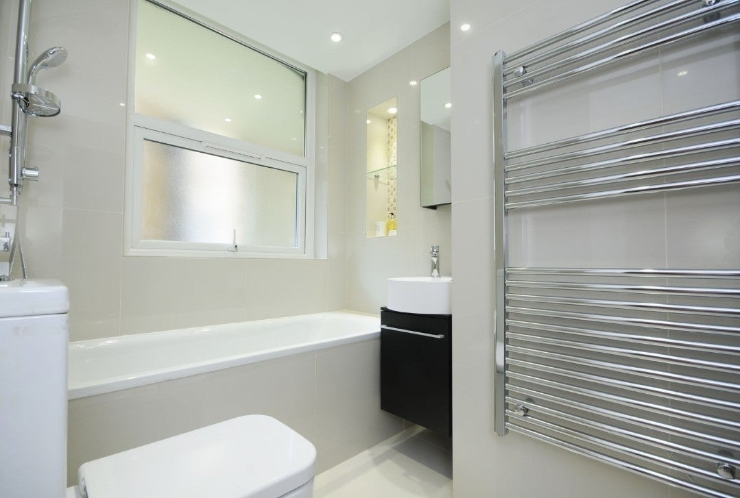 Flat Boydell Court in Greater London