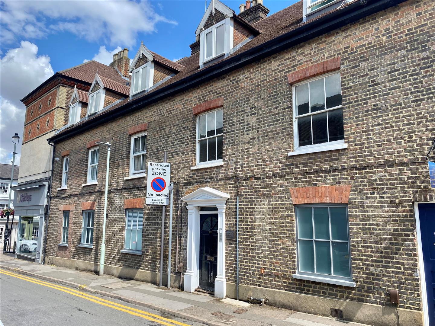 Flat High Street in Dacorum
