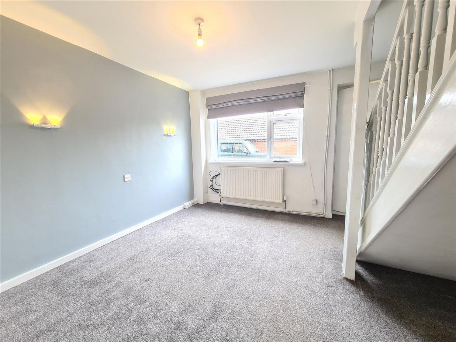 Flat B6165 in Burnt Yates