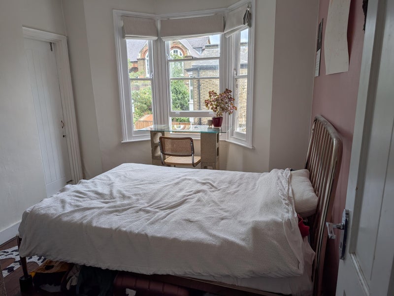 Room Broad Lane in Greater London