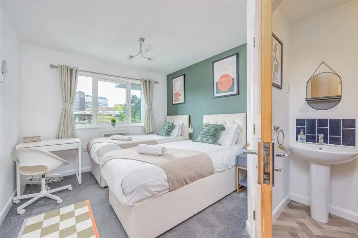 Flat Conisbrough Keep in Coventry