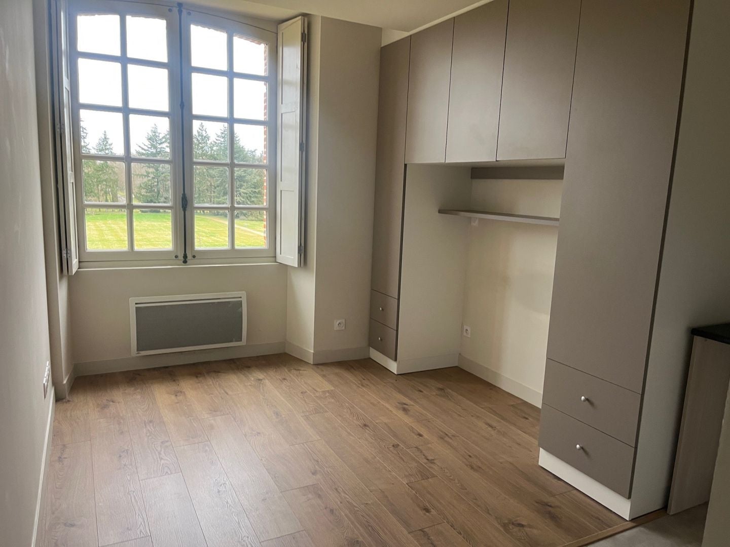 Appartement Rue Des Francs Bourgeois à Bû