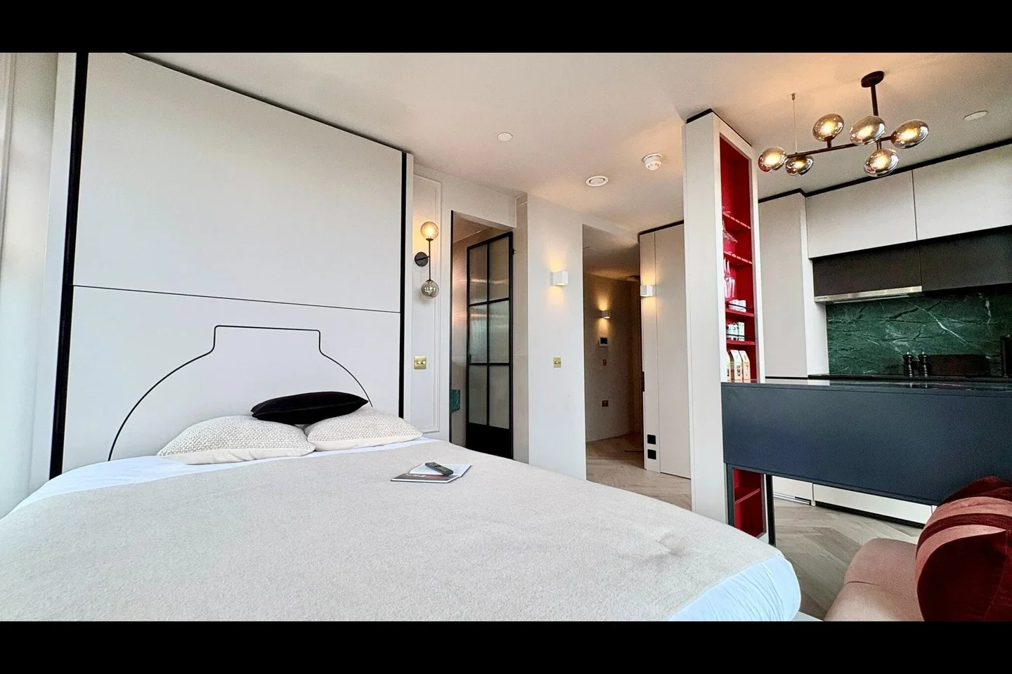 Flat Willesden Lane in Greater London