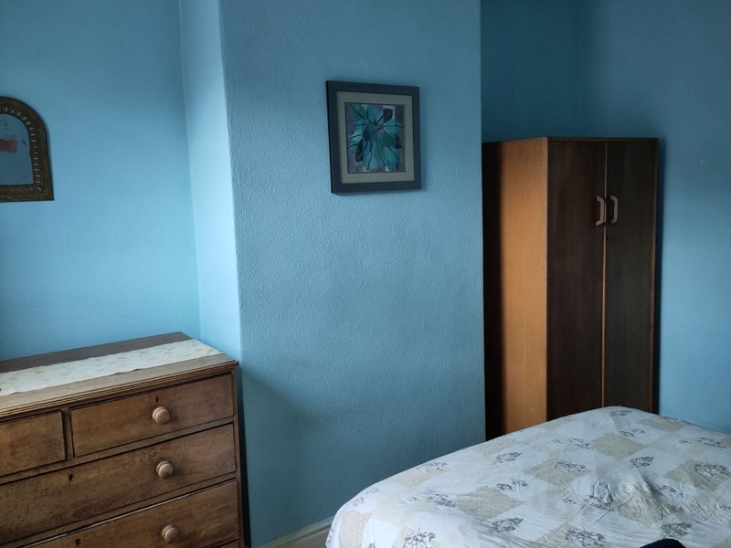Room Exeter Road in Bristol