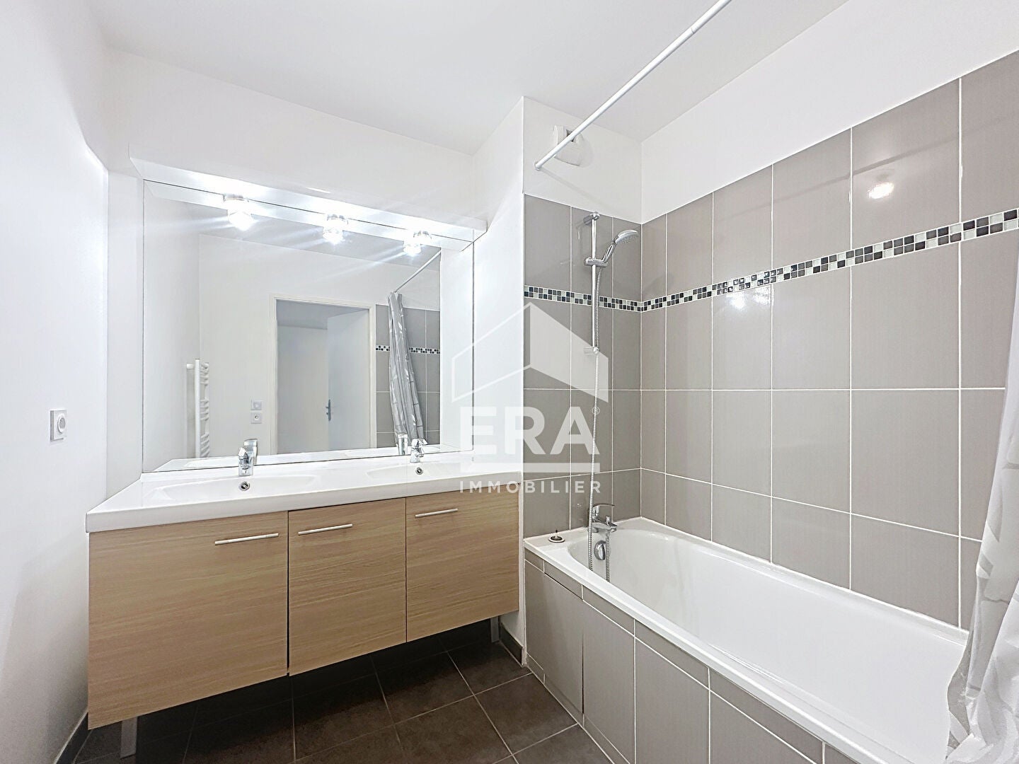 Appartement Boulevard des Aviateurs Alliés à Éragny-sur-Oise
