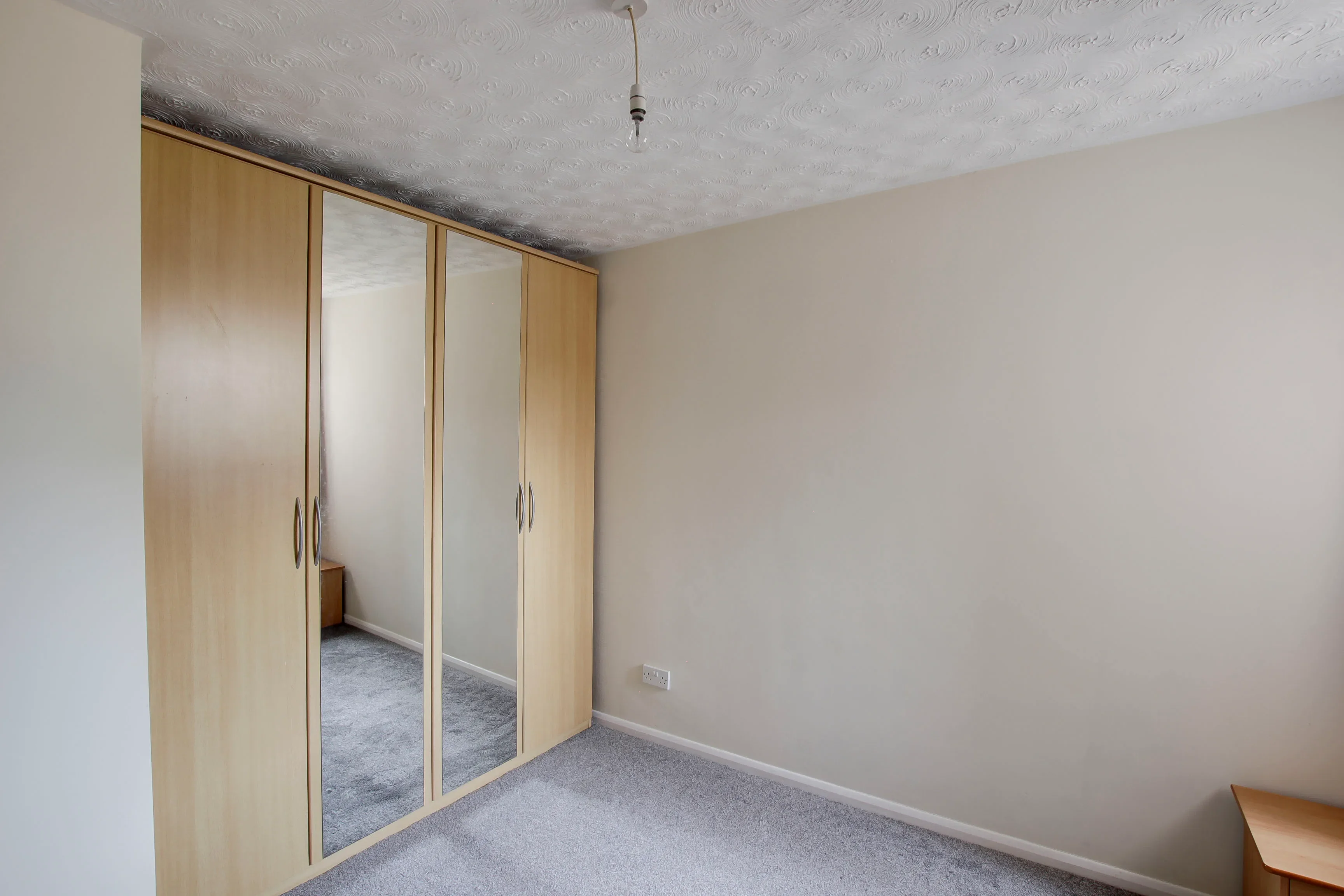 Flat Cromwell Court in Huntingdonshire