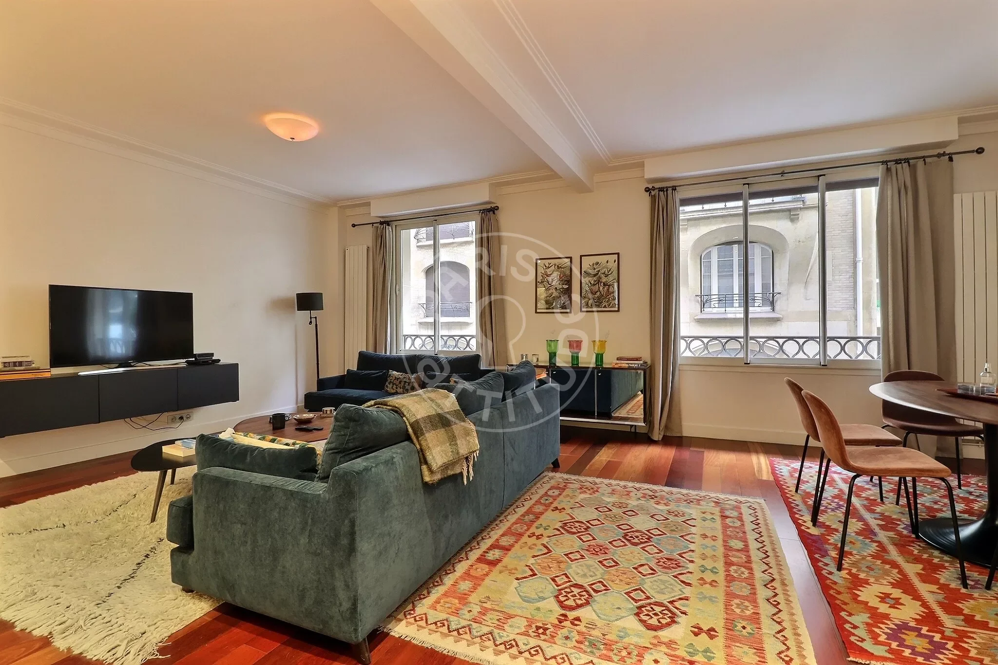Appartement Rue Paul Valéry à Paris