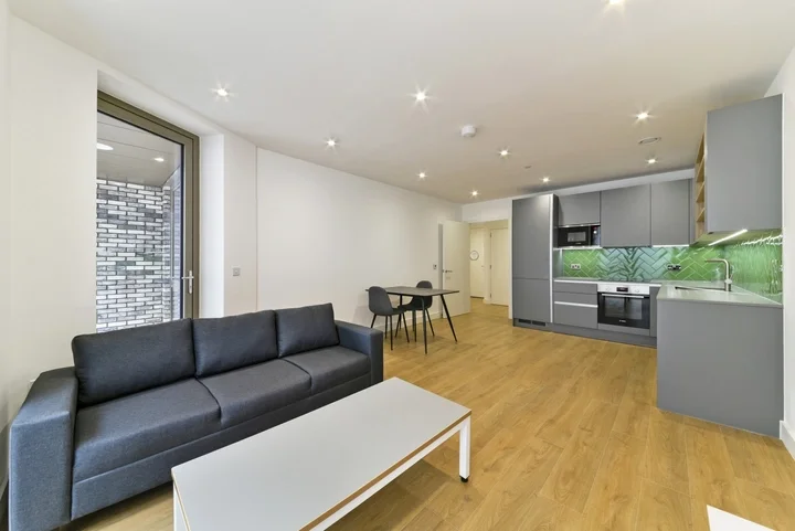 Flat Blair Street in Greater London